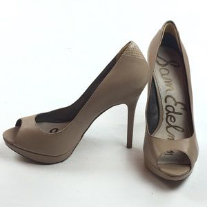 Sam Edelman peep toe heels nude size 8